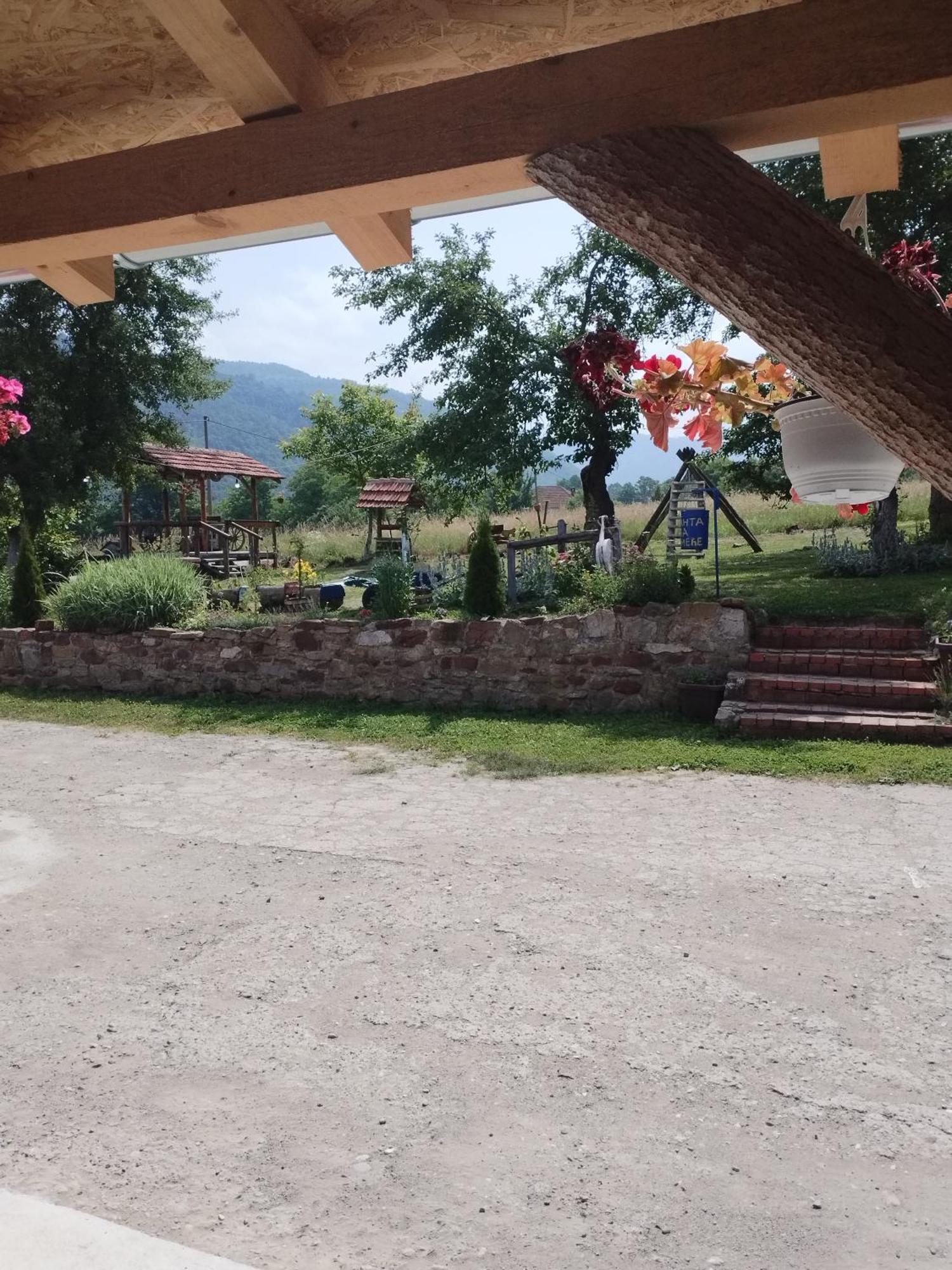 فندق Etno Konak Angela Kalna المظهر الخارجي الصورة